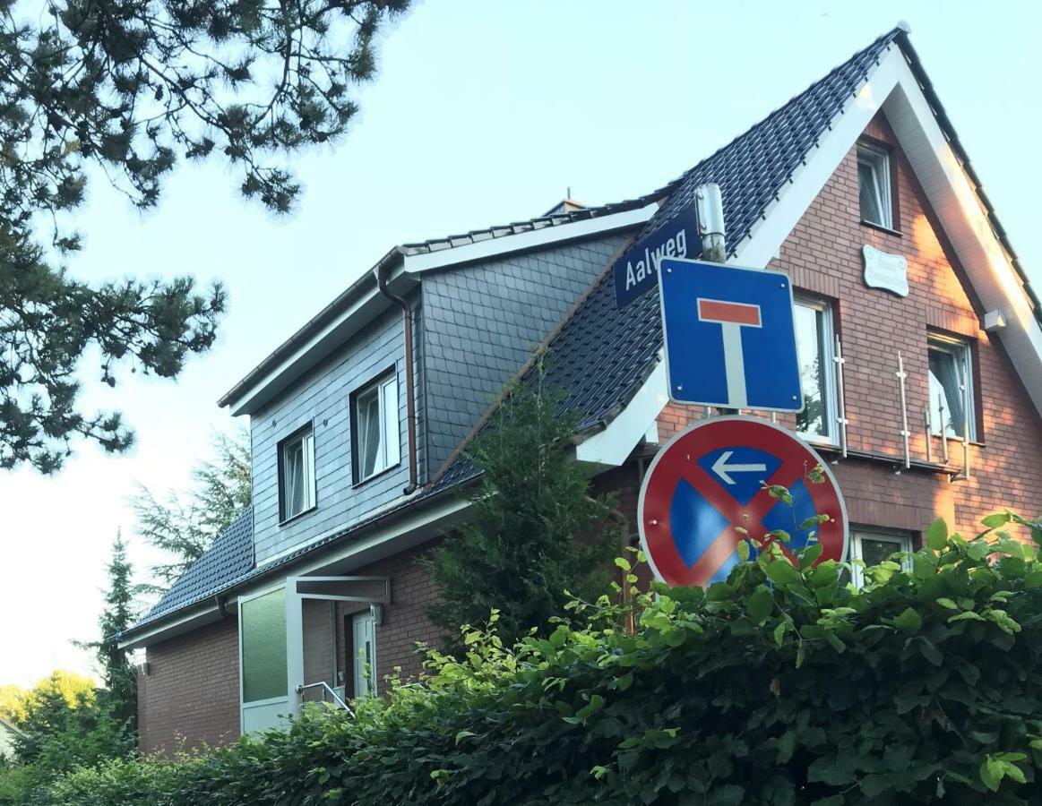 Haus Sonnenschein Str 10 Daire Timmendorfer Strand Dış mekan fotoğraf